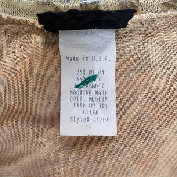 Y2K Velvet Top - Picture 8 of 8